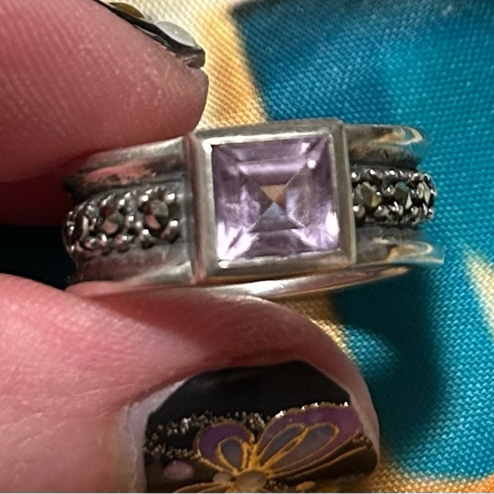 Amethyst Pebbled Marcasite Sterling Silver Ring size 7